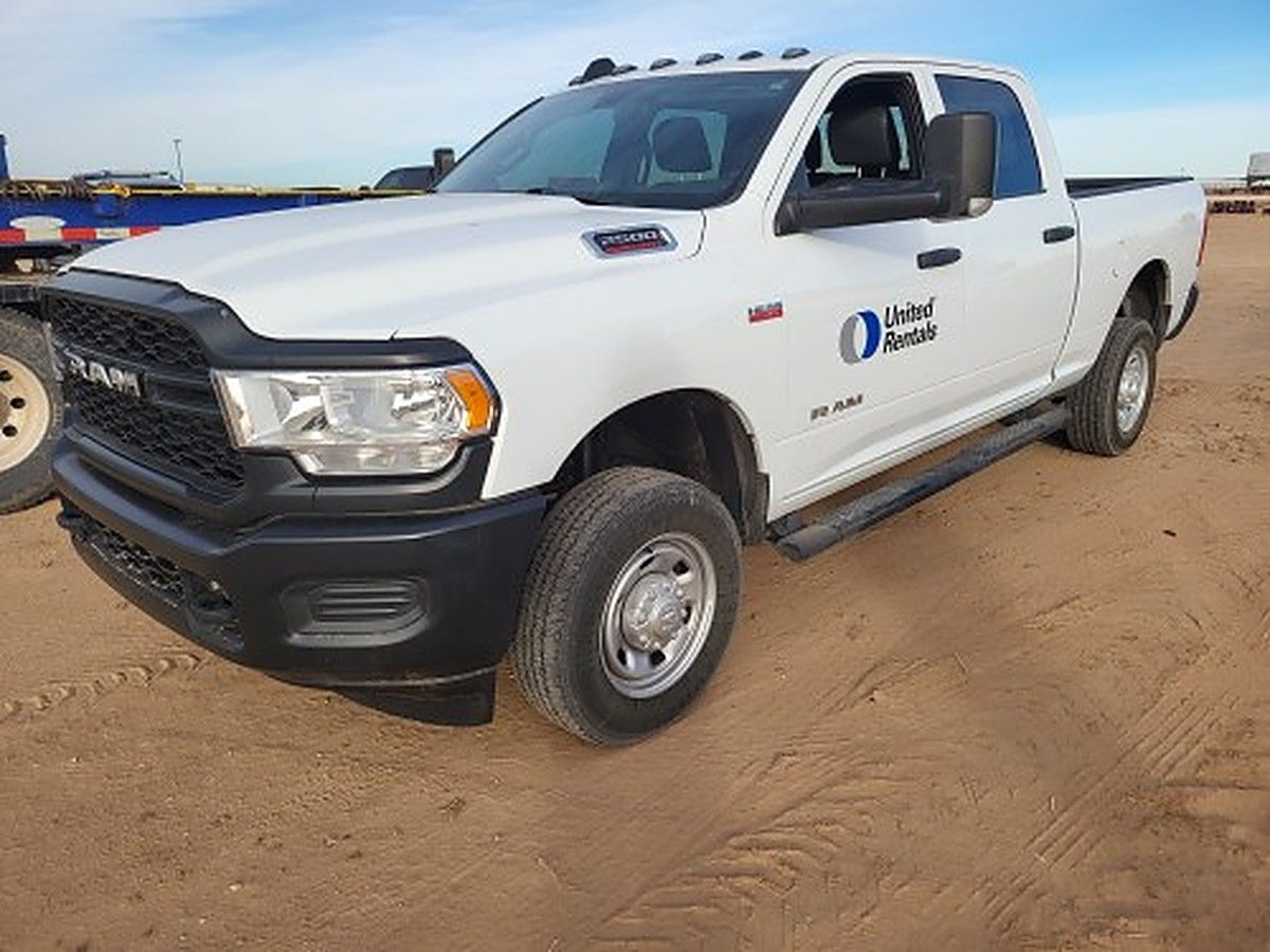 RAM 2500CREWTMG4WD photo 5