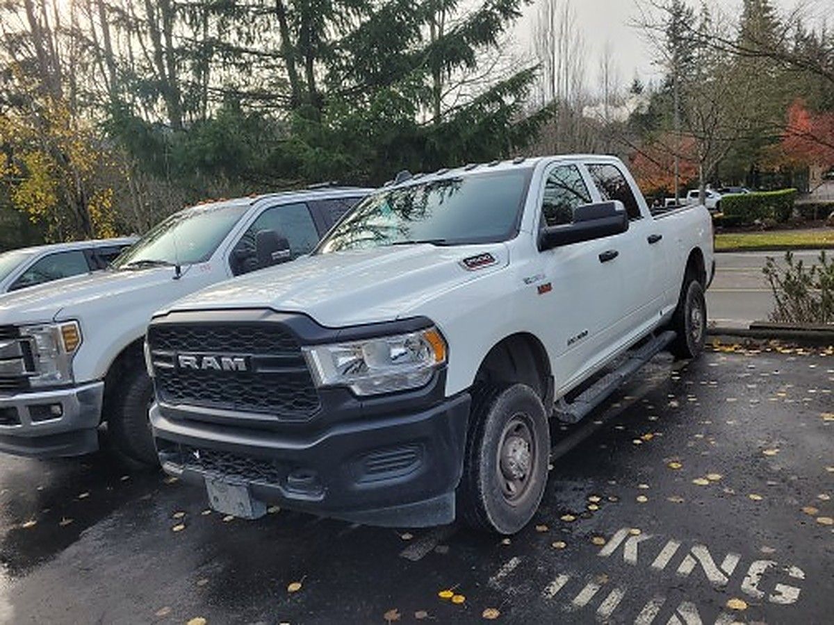 RAM 2500CREWTMG4WD photo 4