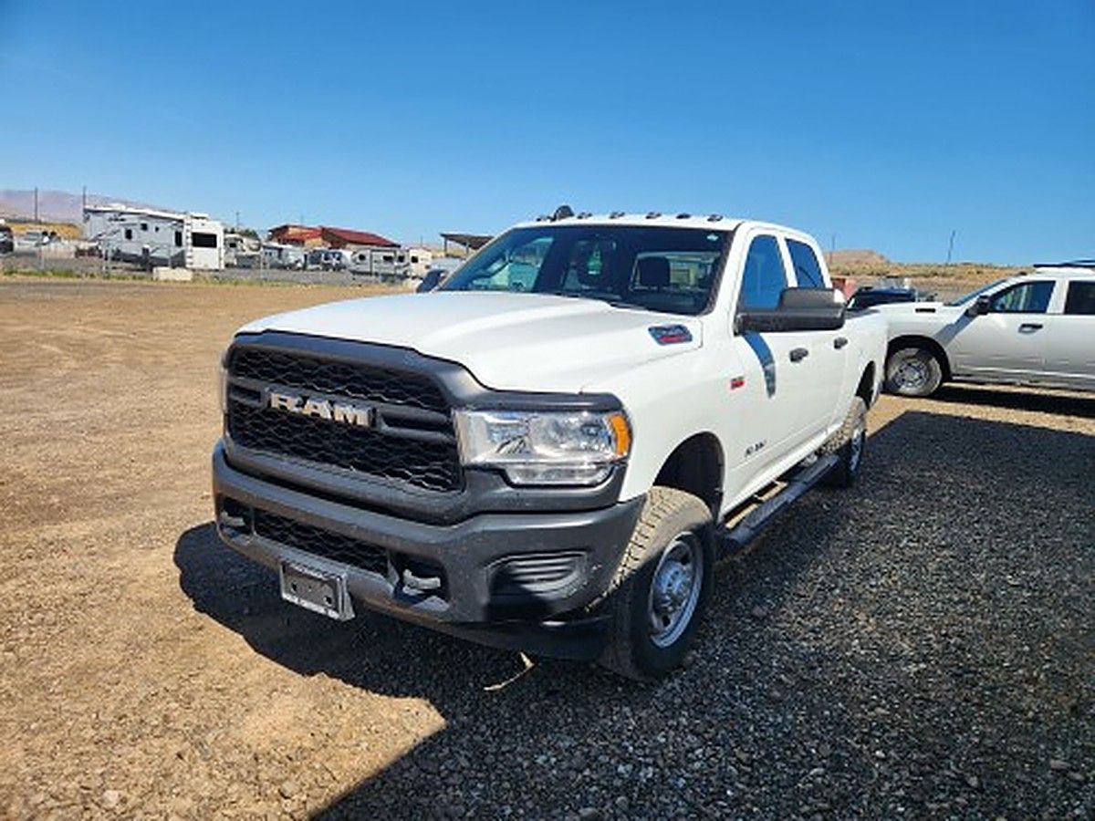RAM 2500CREWTMG4WD photo 4