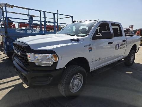 2022 RAM 2500CREWTMG4WD Truck Pu 3/4 Ton 4X4 Xl Crew Cab Gas