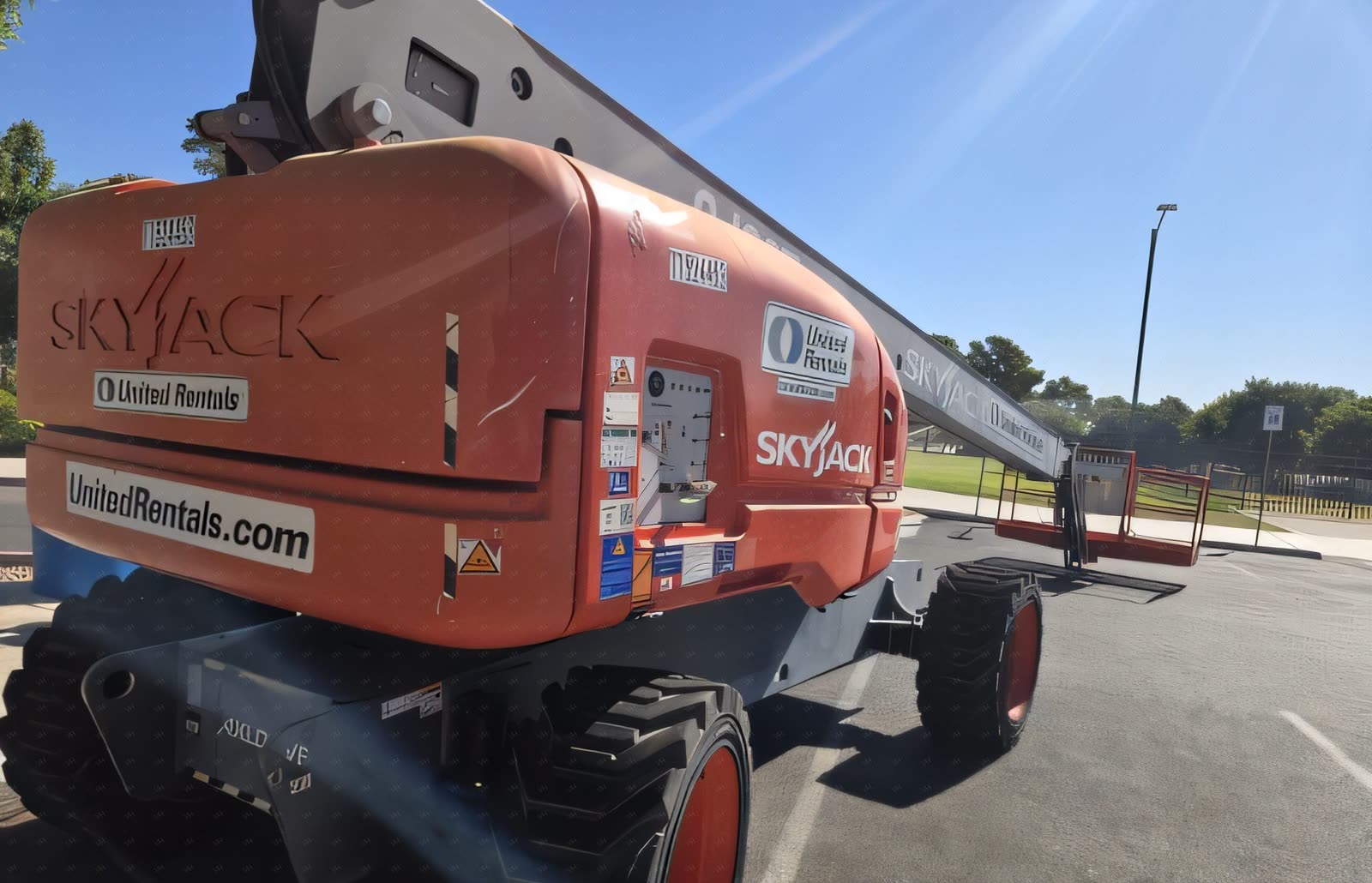 2022 Skyjack SJ86T BOOM 84-86' TELESCOPIC 4WD