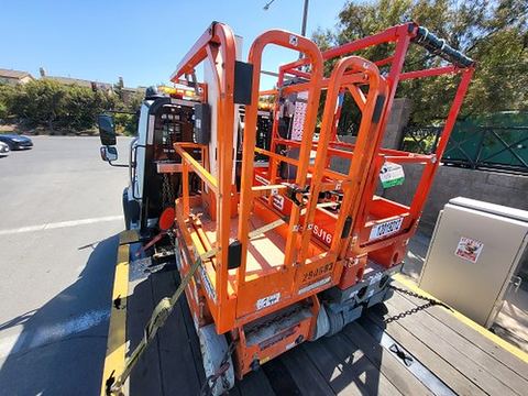 2022 SNORKEL TM16E Vertical Lift 15' Elec Self Propelled