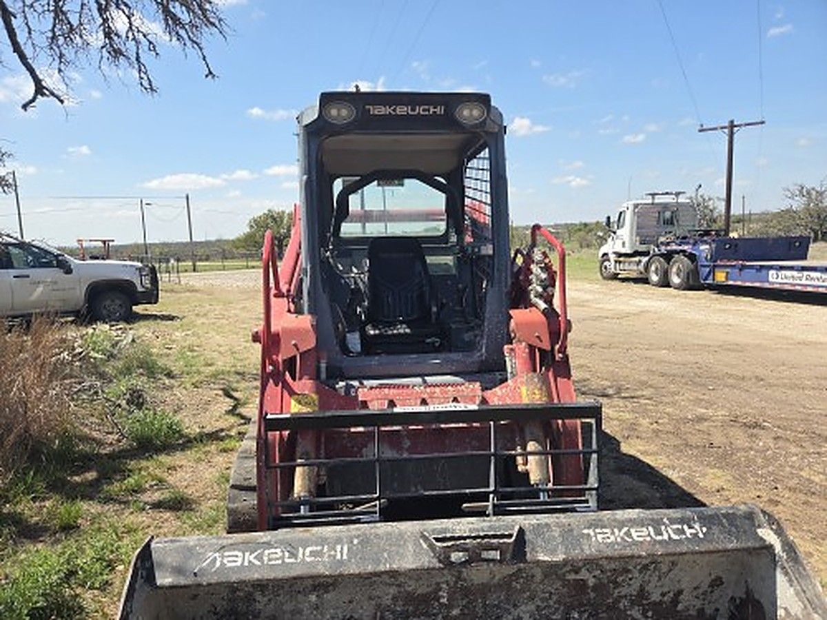 TAKEUCHI TL10V2-R photo 2