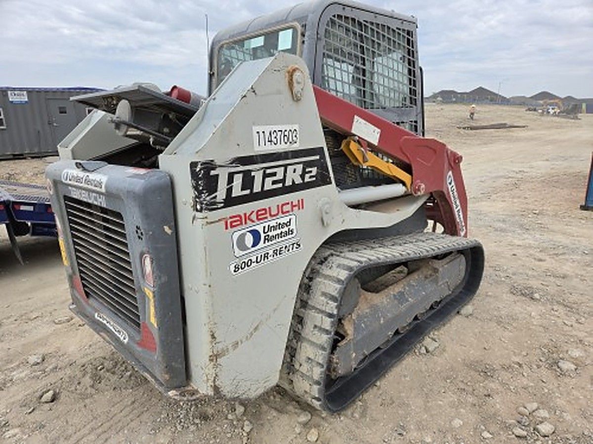 TAKEUCHI TL12R2-CR photo 4