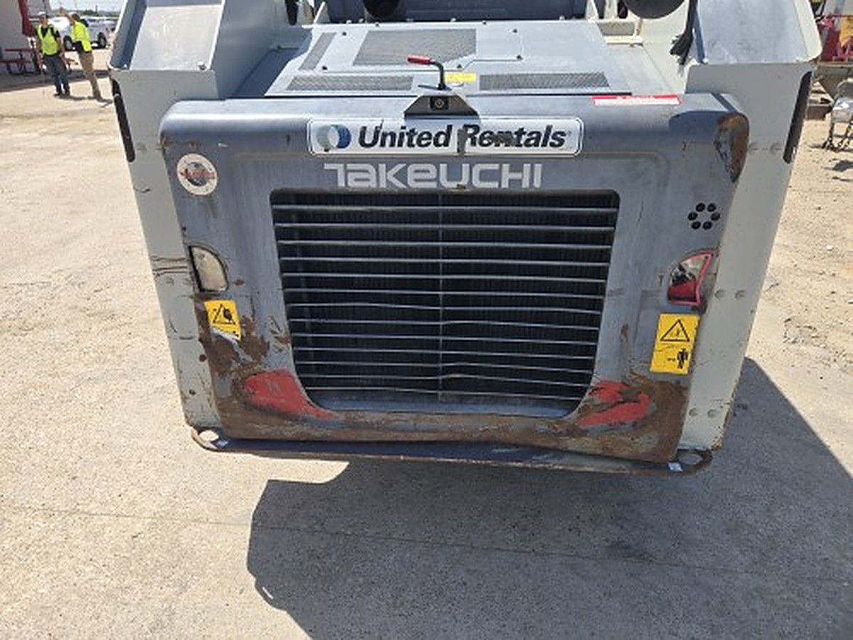 TAKEUCHI TL12R2-CR photo 2