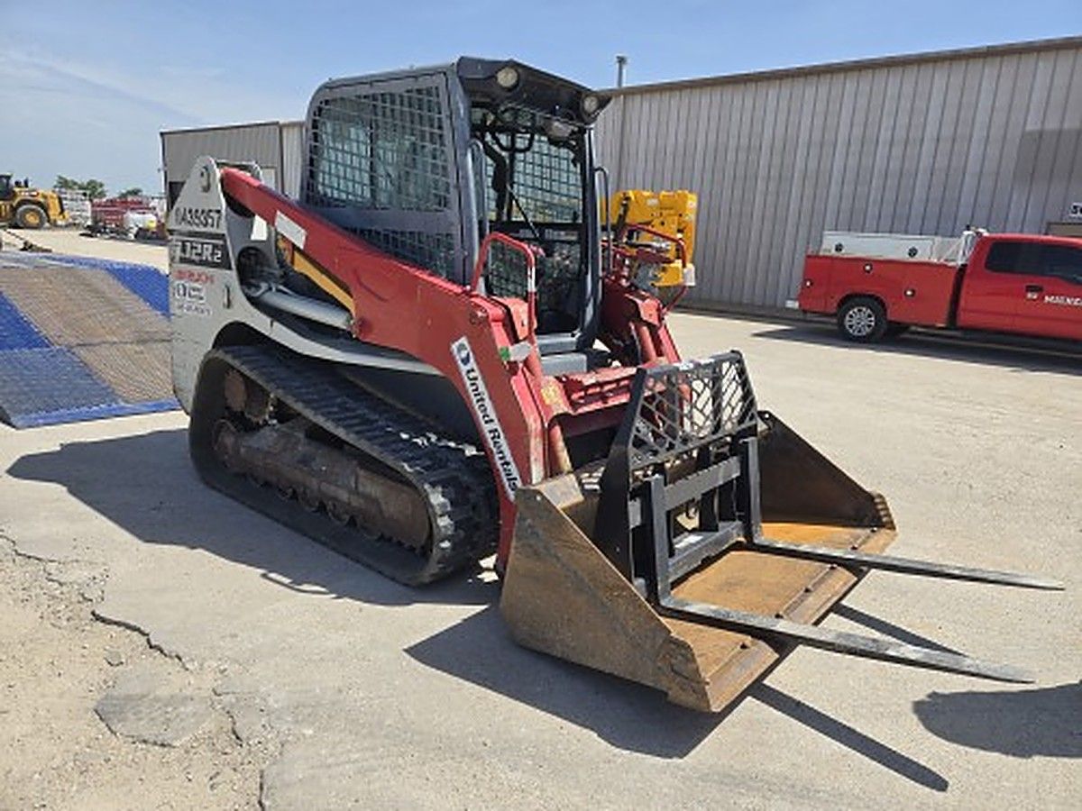 TAKEUCHI TL12R2-CR photo 6