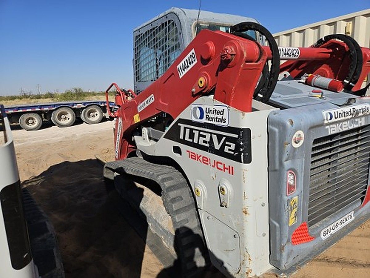 TAKEUCHI TL12V2-CR photo 10