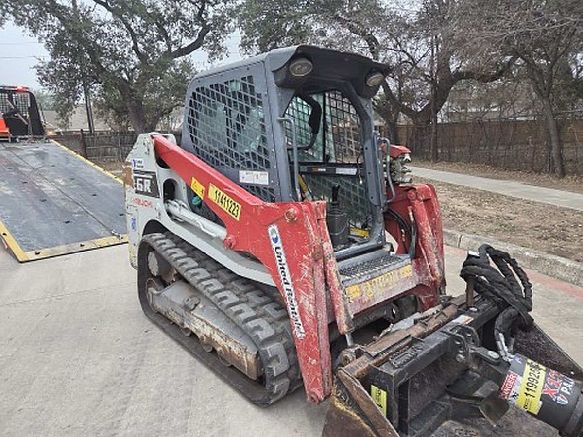 TAKEUCHI TL6CR photo 7