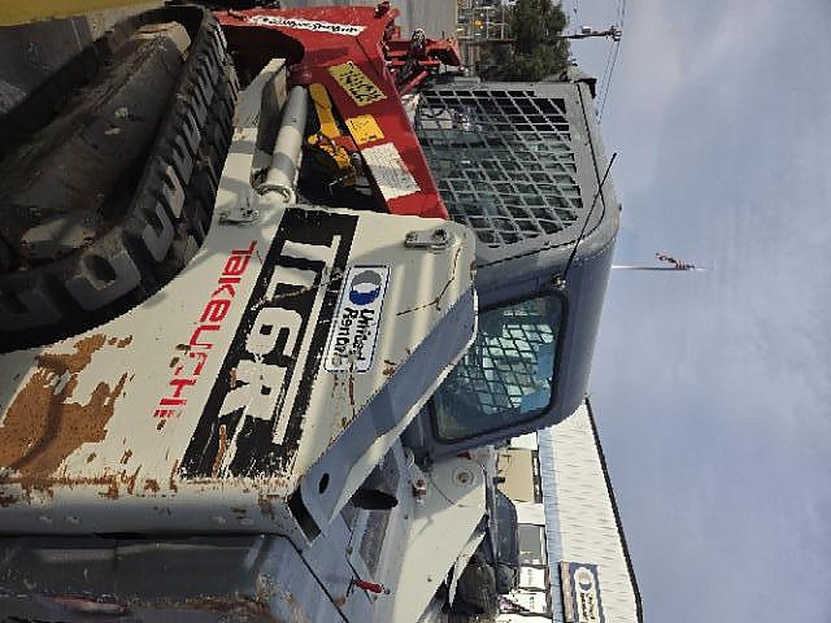 TAKEUCHI TL6CR photo 8