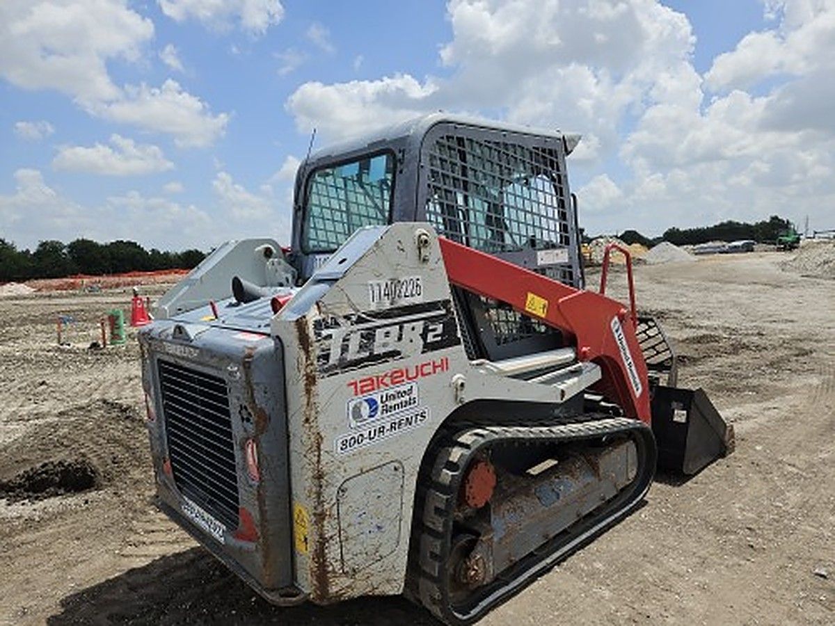 TAKEUCHI TL8R2-CR photo 3