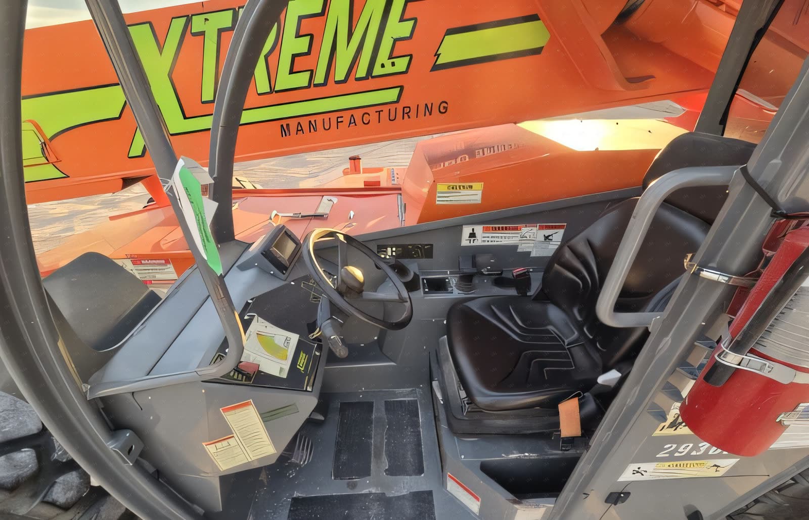 2022 Xtreme XR843 FORKLIFT VARIABLE REACH 8000# 40-49'