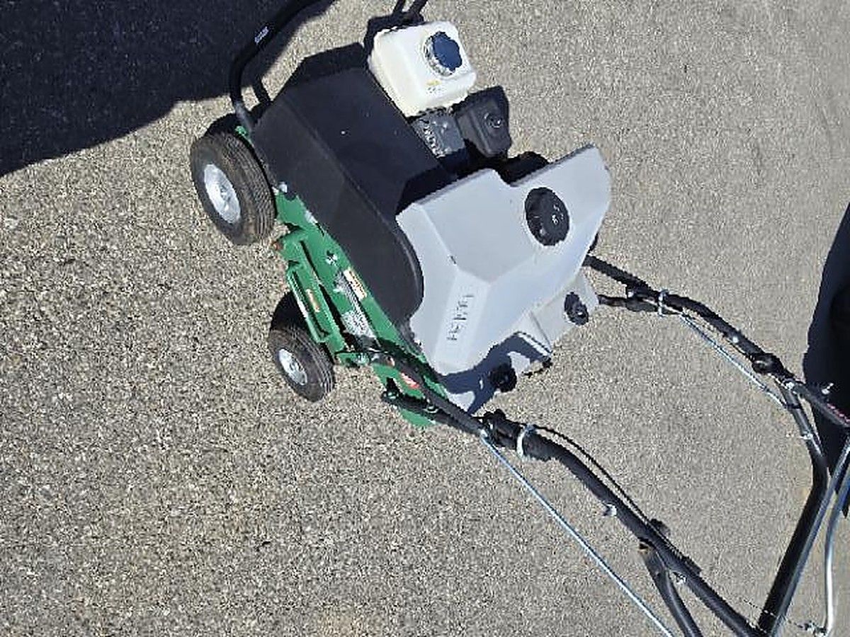 BILLY GOAT AE401H photo 2