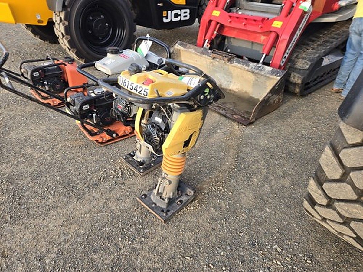 BOMAG BT-60 photo 2