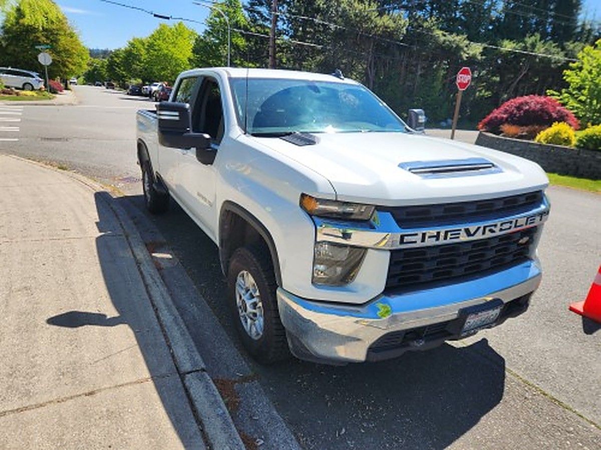CHEVROLET 2500CREWLTG4WD photo 4