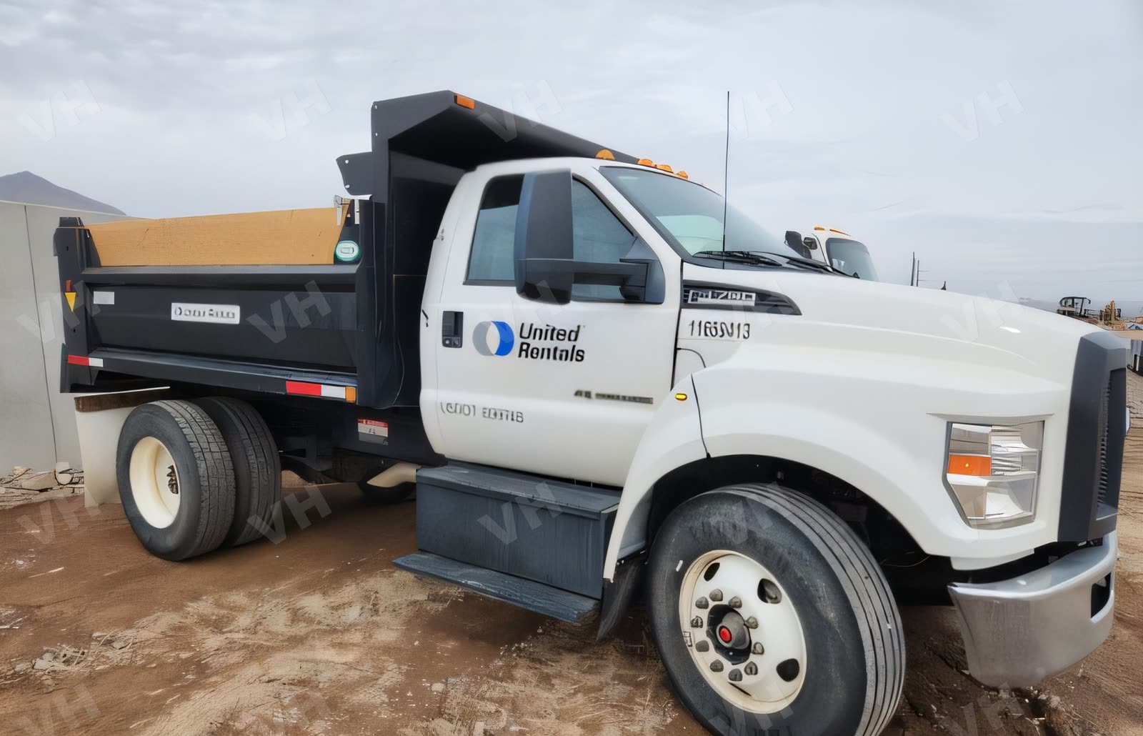 2023 Ford F-750-DUMP-HYD TRUCK DUMP 5 YARD NON CDL DSL photo 6