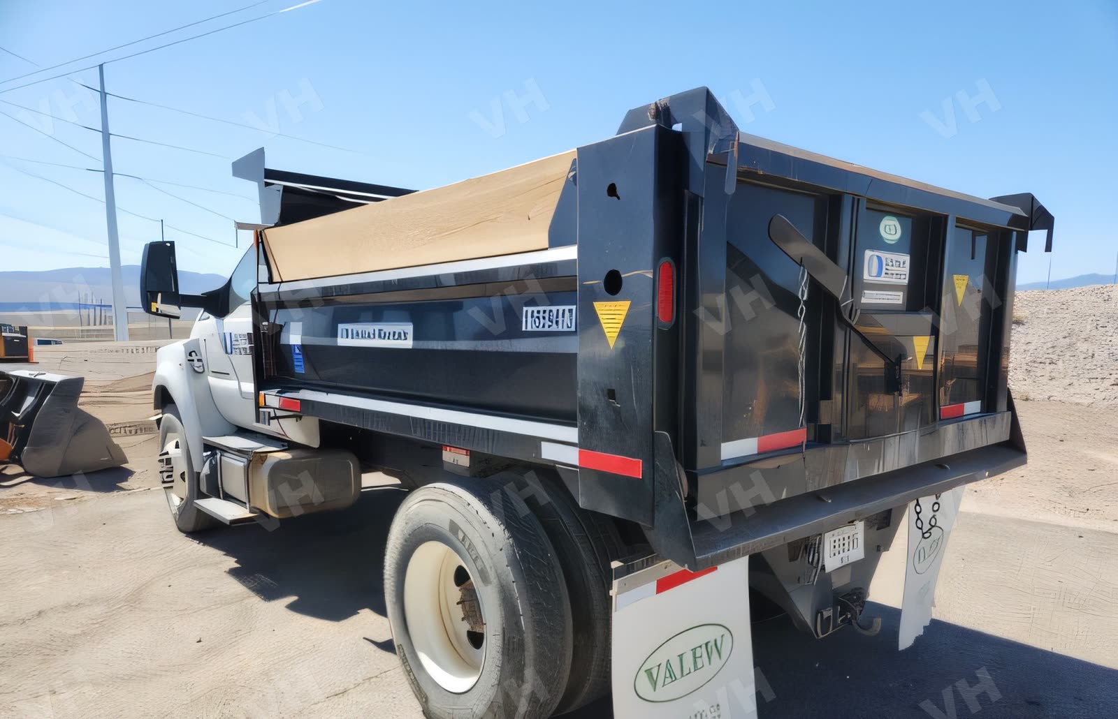 2023 Ford F-750-DUMP-HYD TRUCK DUMP 5 YARD NON CDL DSL photo 10