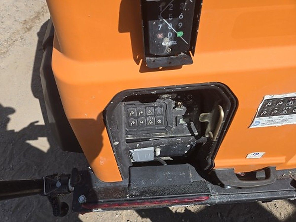 GENERAC MLTS-4 photo 4