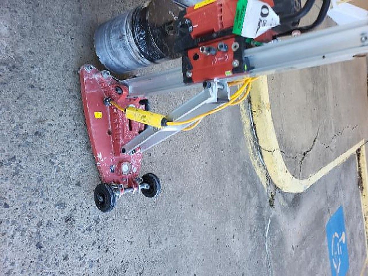 HILTI DD 250-CA photo 2