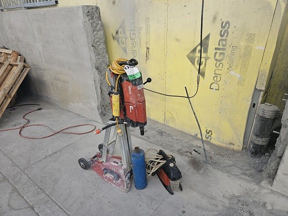 2023 HILTI DD-250 for sale in Las Vegas, NV