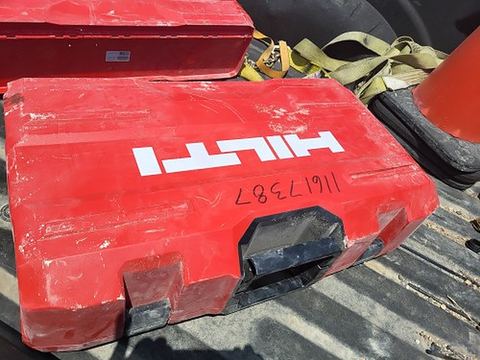 2023 HILTI TE 1000-AVR Demo Hammer 27-34# Electric