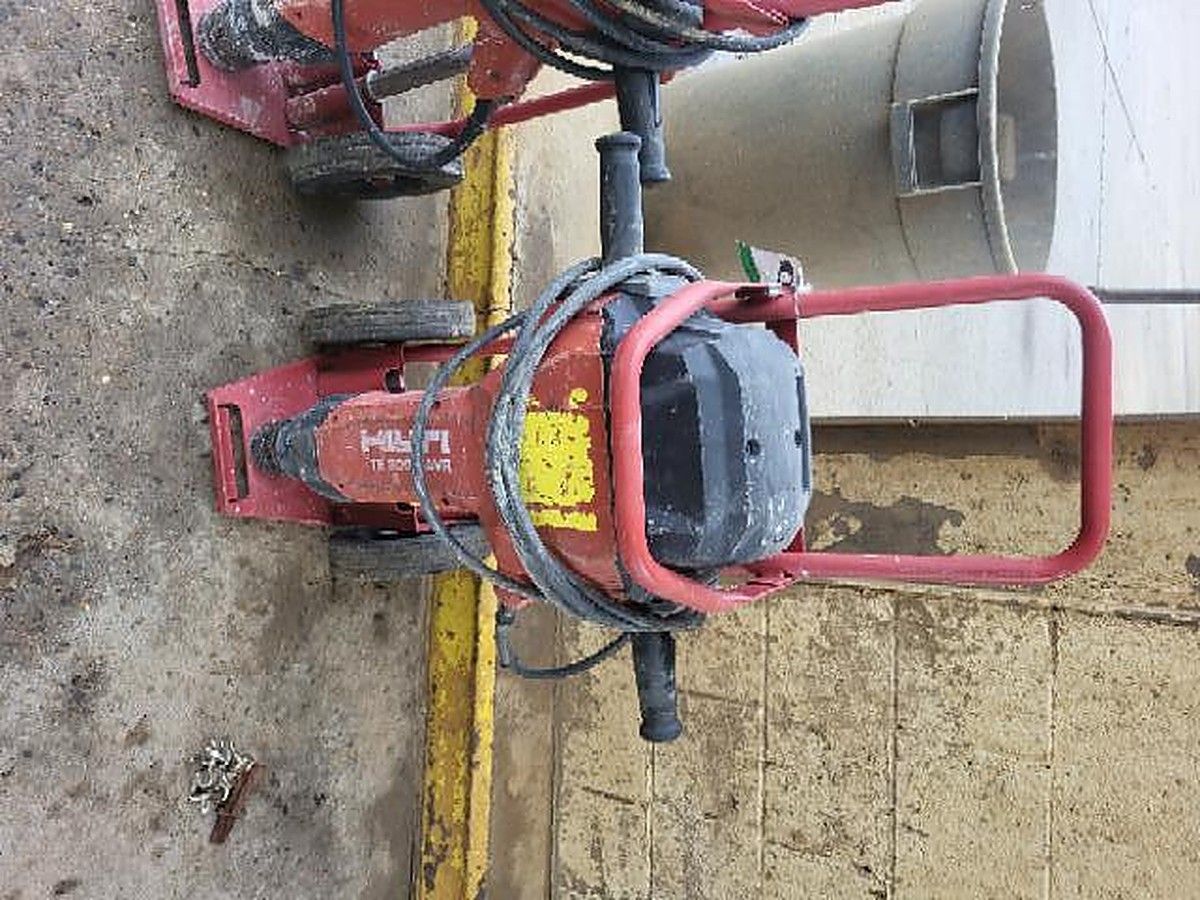 HILTI TE 3000-AVR photo 2