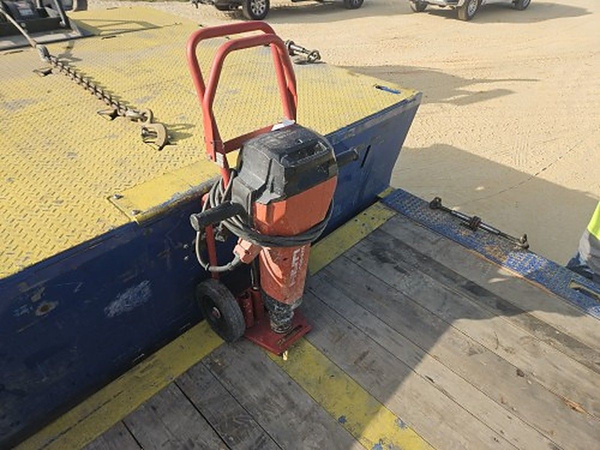 HILTI TE 3000-AVR photo 2