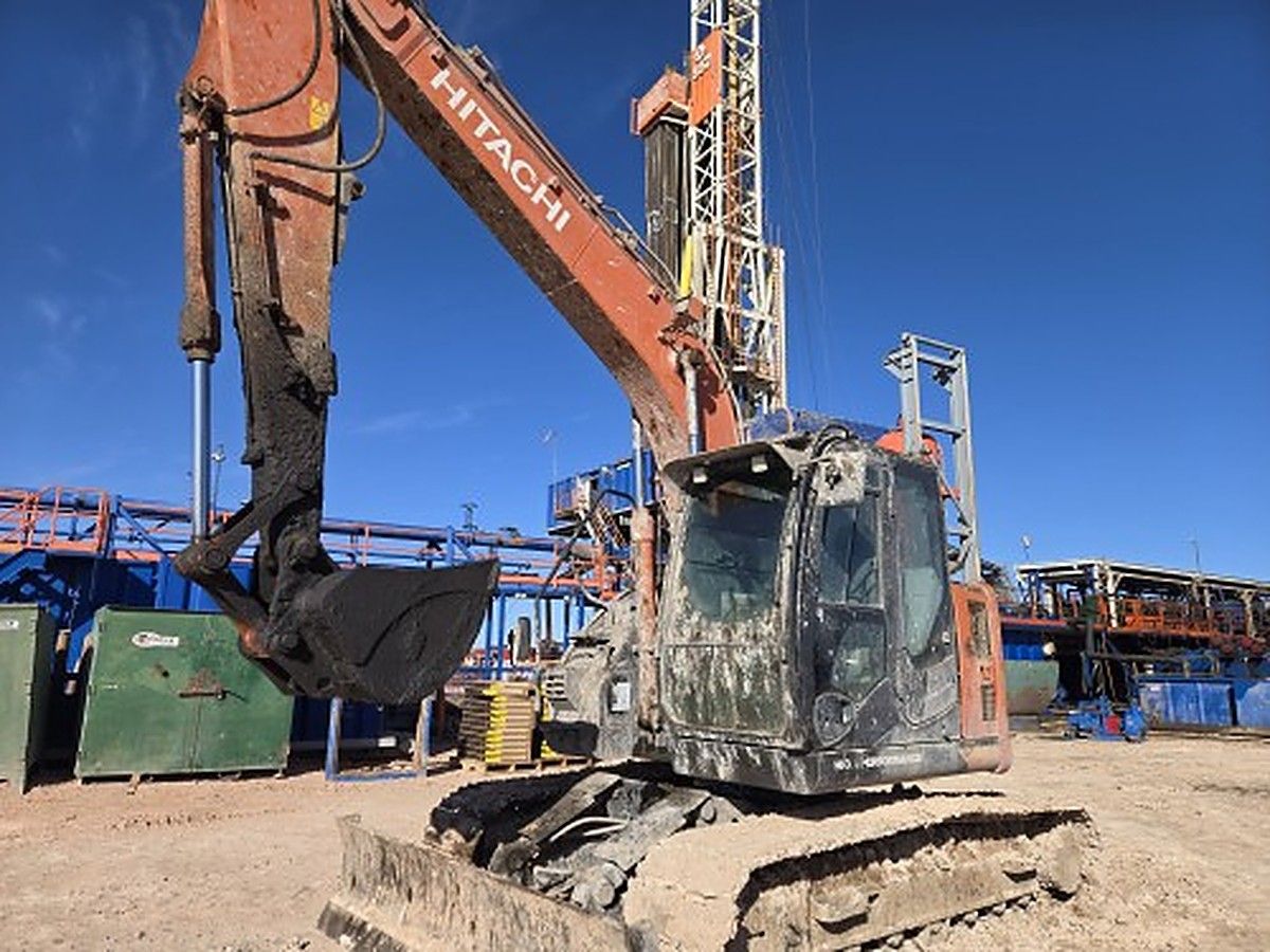HITACHI ZX135US-6 photo 5