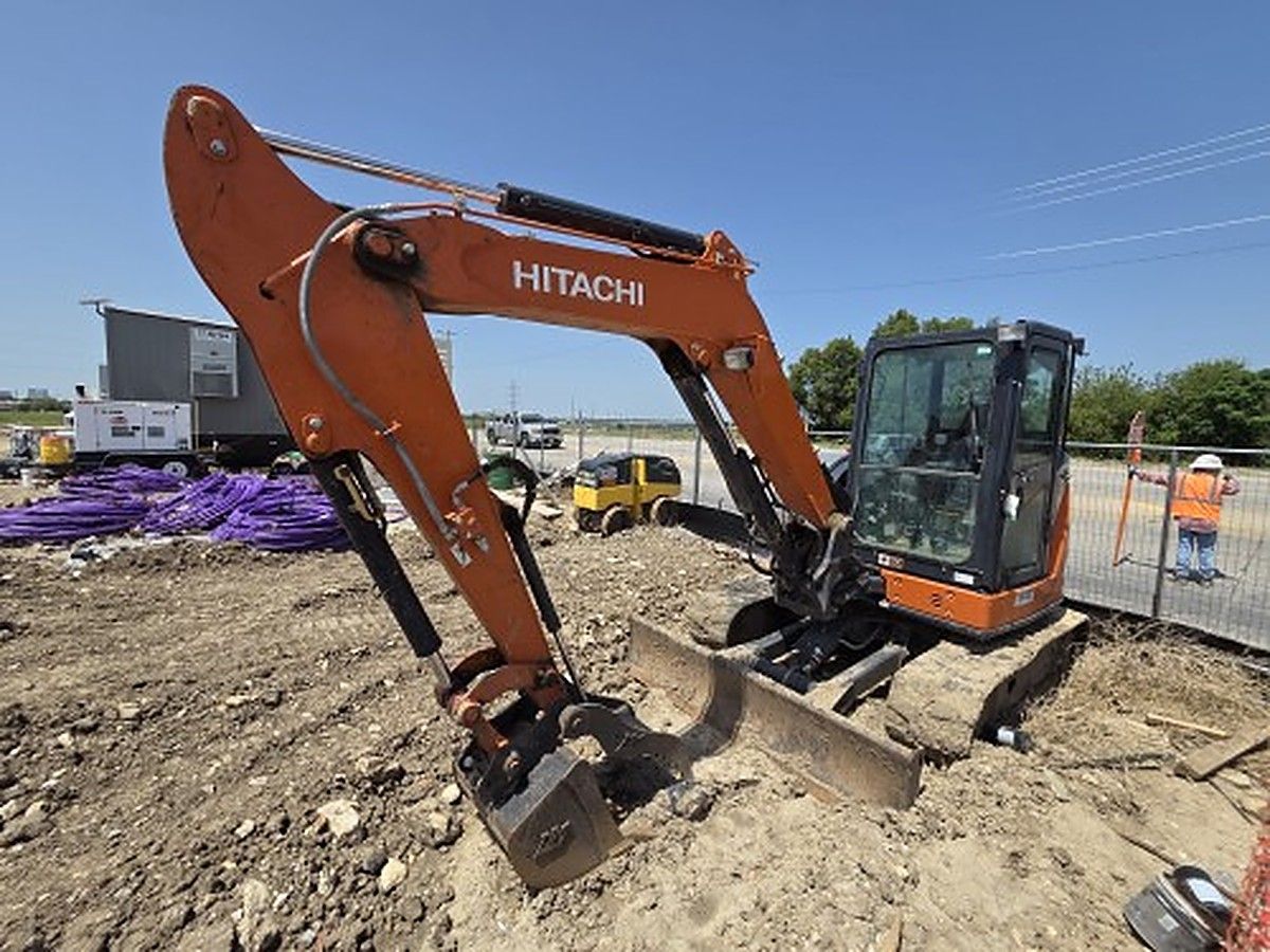 HITACHI ZX60USB-5 photo 10