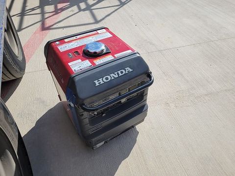2023 HONDA EU3000IS1AN Generator 3.0-3.4 Kw