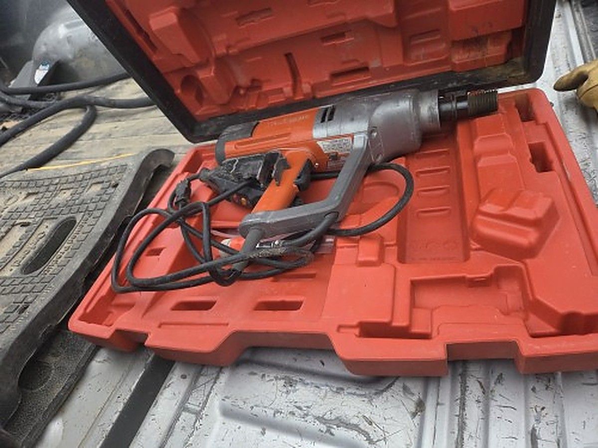 HUSQVARNA DM230 photo 4