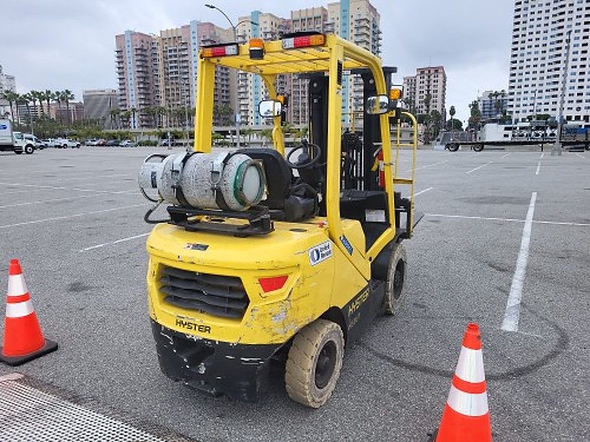 HYSTER H50UT photo 4