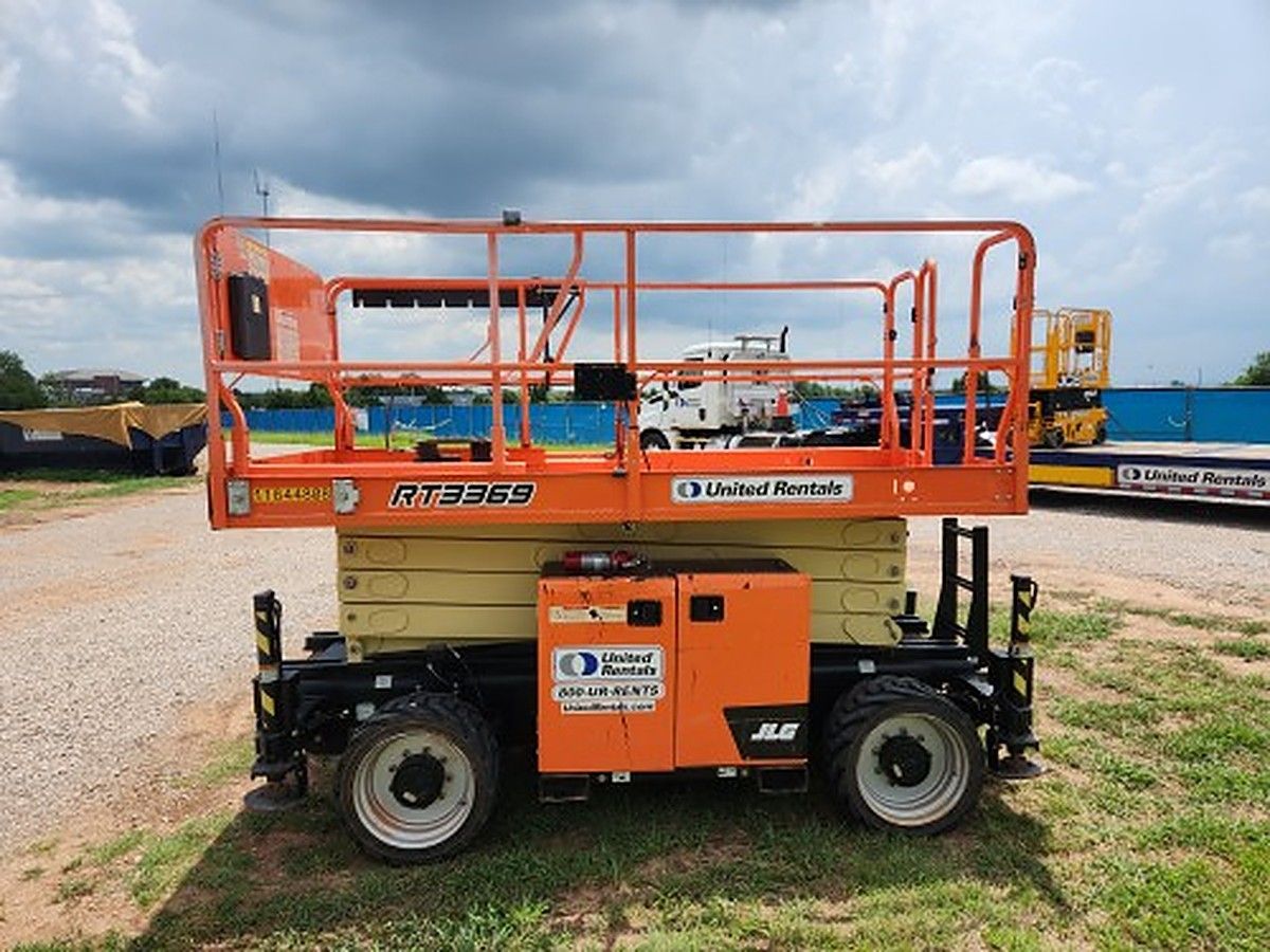 JLG RT3369 photo 3