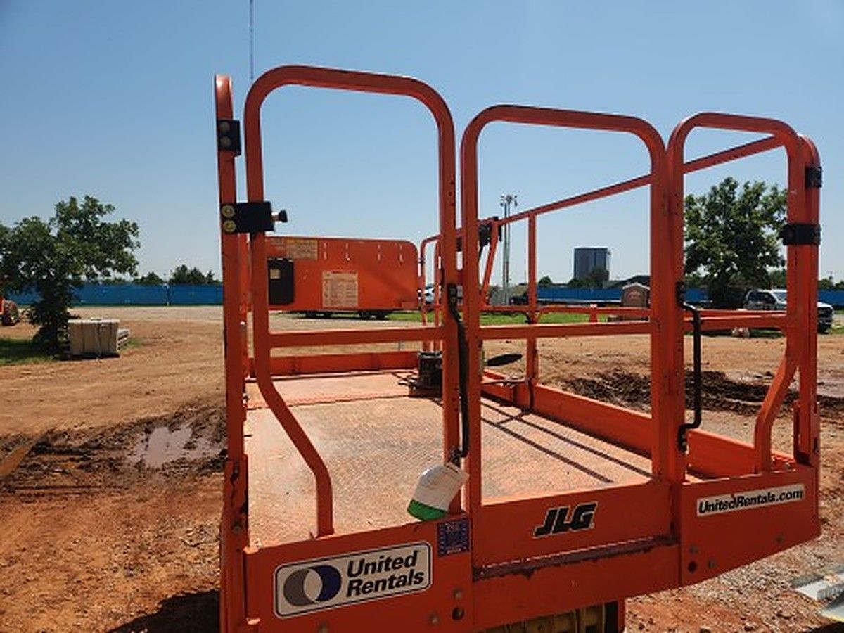 JLG RT3369 photo 8