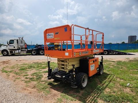 2023 JLG RT3369 Scissor Lift 30-35' Ic 4Wd