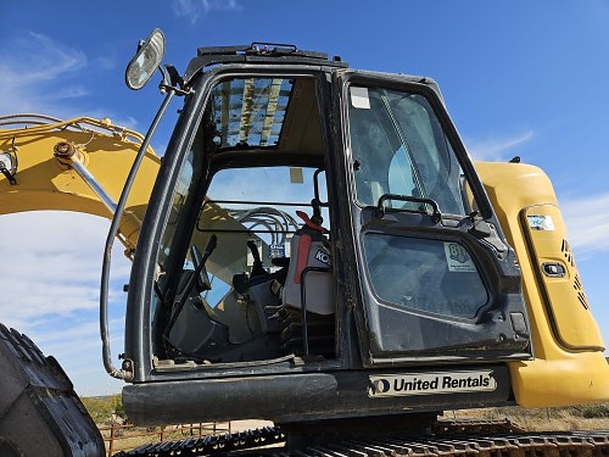 KOBELCO SK140SR-7 photo 7
