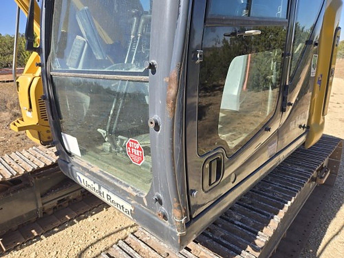 KOBELCO SK140SR-7 photo 9