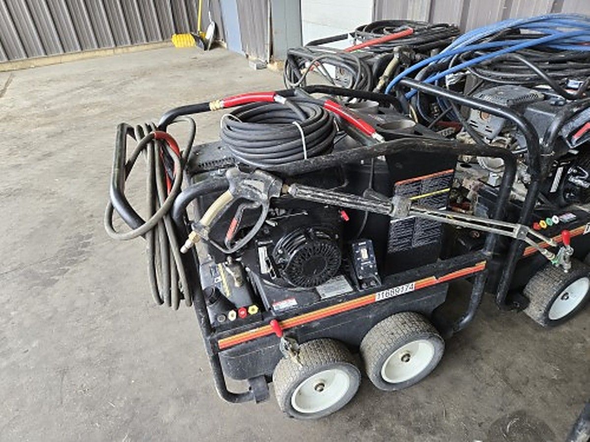2023 MI-T-M HSP-3004-3MGH for sale in Las Vegas, NV