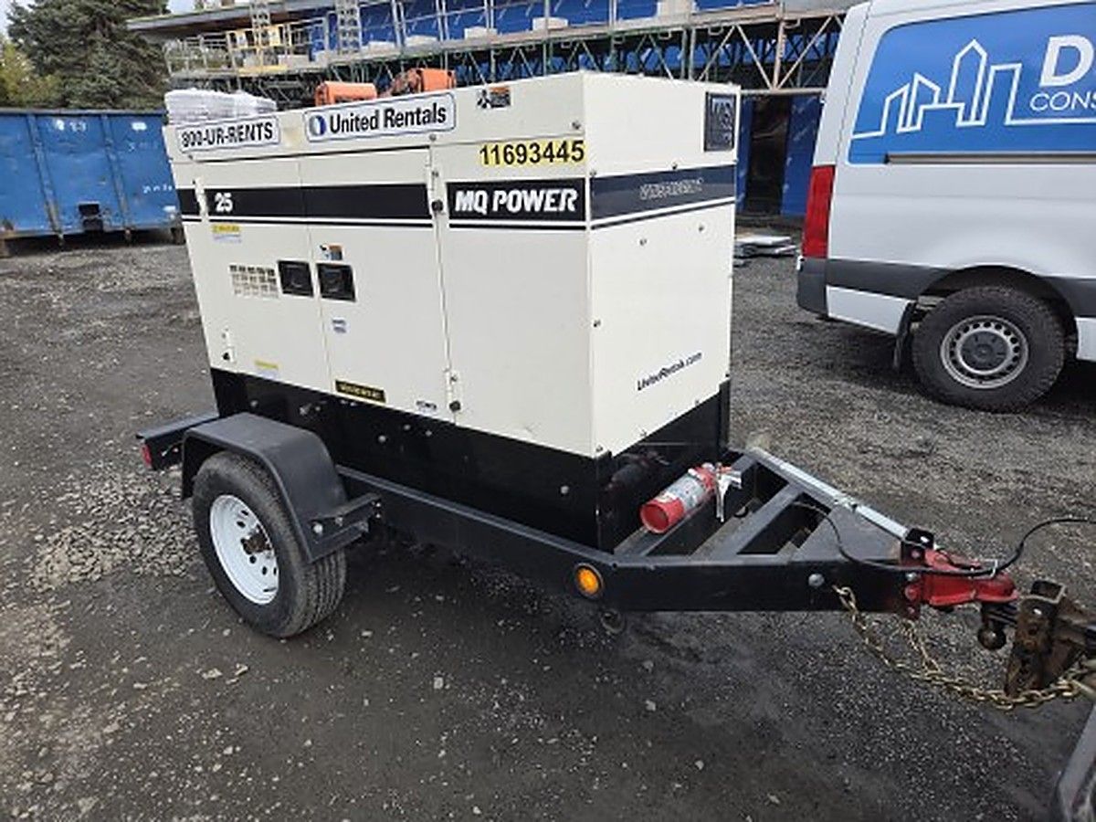 MULTIQUIP DCA25SSIU4F photo 2