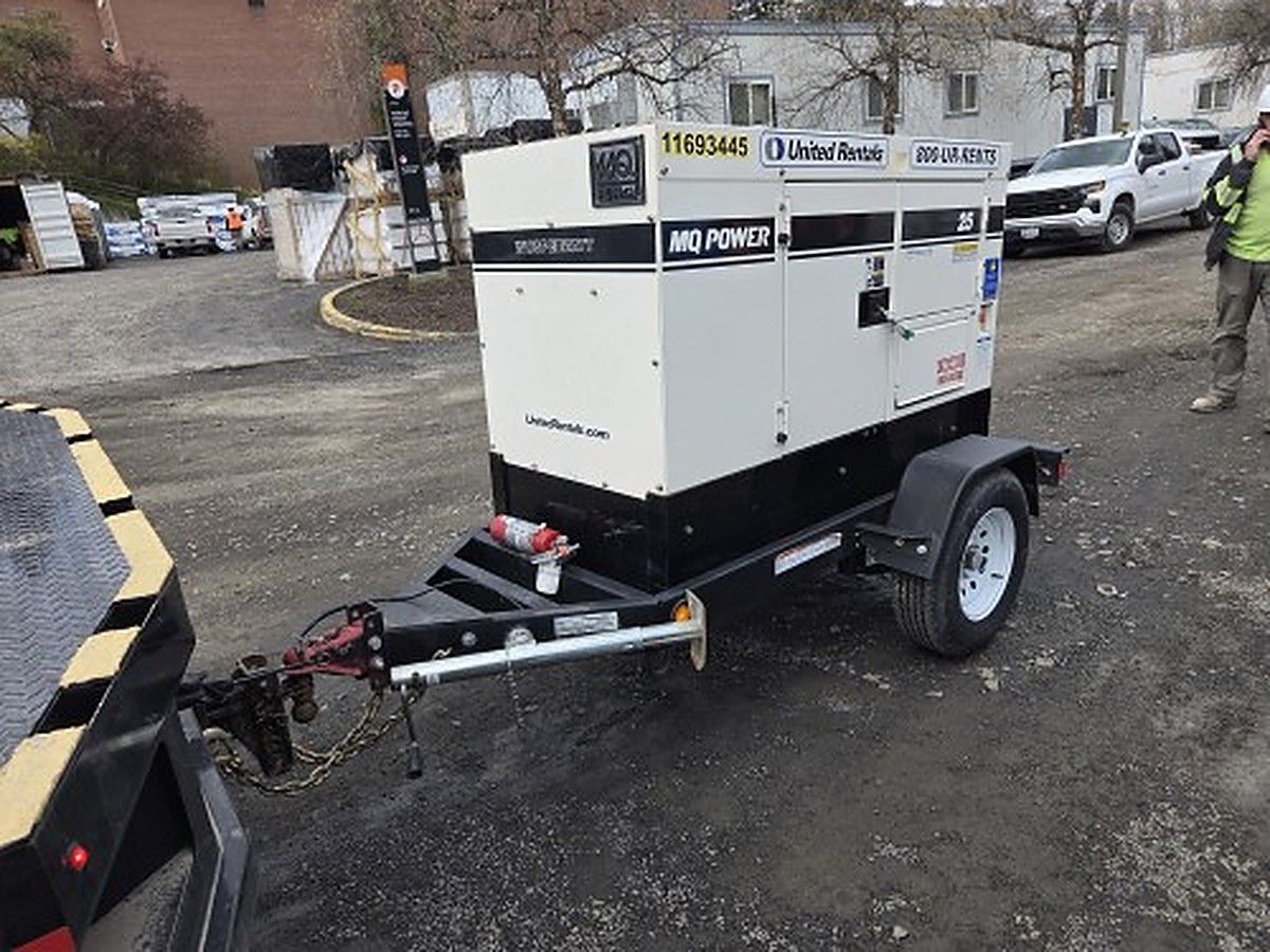 MULTIQUIP DCA25SSIU4F photo 4