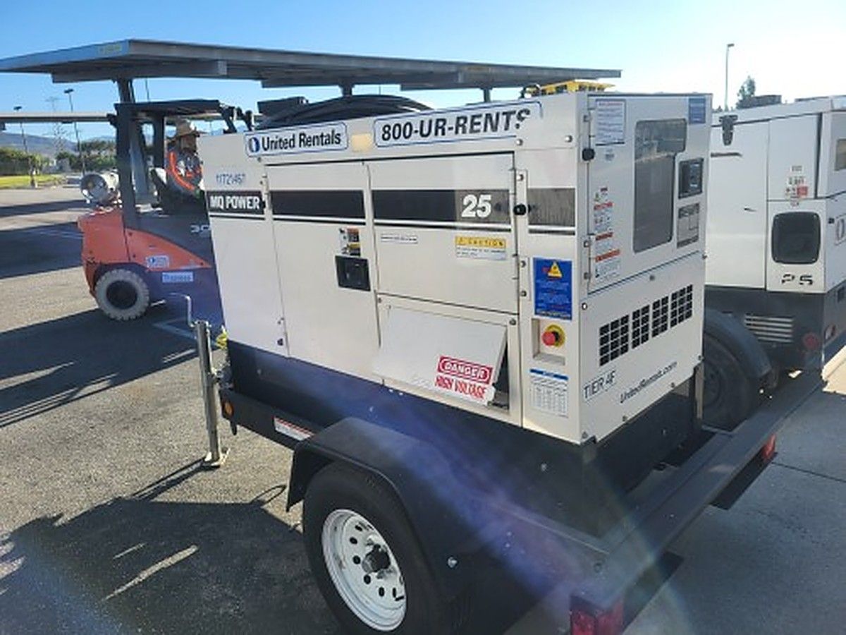 MULTIQUIP DCA25SSIU4F photo 2