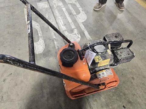 2023 MULTIQUIP MVC82VHW Vib Plate Medium 3000-5000# Impact