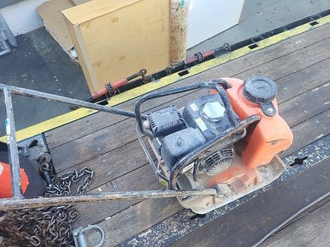 2023 MULTIQUIP MVC88VTHW Vib Plate Medium 3000-5000# Impact