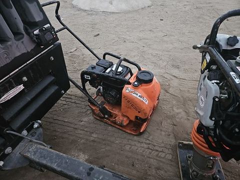2023 MULTIQUIP MVC88VTHW Vib Plate Medium 3000-5000# Impact