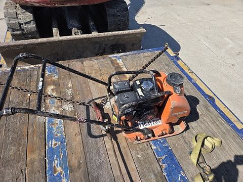 2023 MULTIQUIP MVC88VTHW Vib Plate Medium 3000-5000# Impact