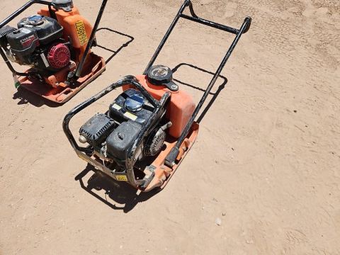 2023 MULTIQUIP MVC88VTHW Vib Plate Medium 3000-5000# Impact