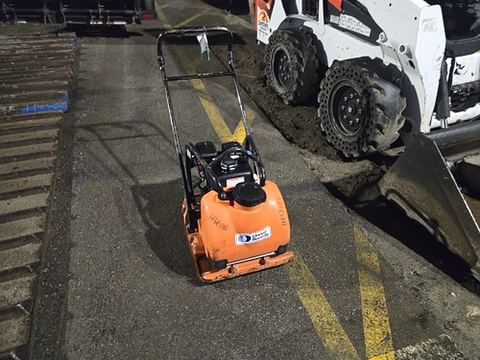 2023 MULTIQUIP MVC88VTHW Vib Plate Medium 3000-5000# Impact