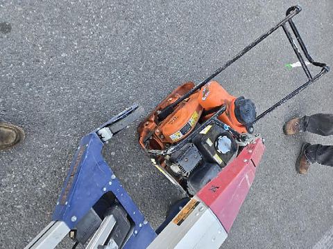 2023 MULTIQUIP MVC88VTHW Vib Plate Medium 3000-5000# Impact