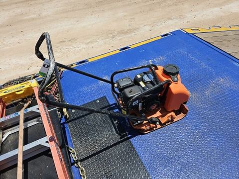 2023 MULTIQUIP MVC88VTHW Vib Plate Medium 3000-5000# Impact