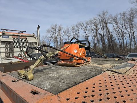 2023 MULTIQUIP MVC88VTHW Vib Plate Medium 3000-5000# Impact