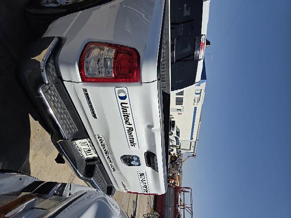 RAM 1500CREWBHNG4WD photo 3